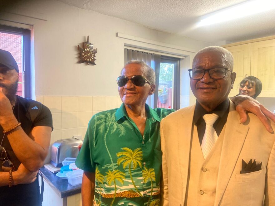 40352636-d39e-463e-b24c-8670dfce6cb2