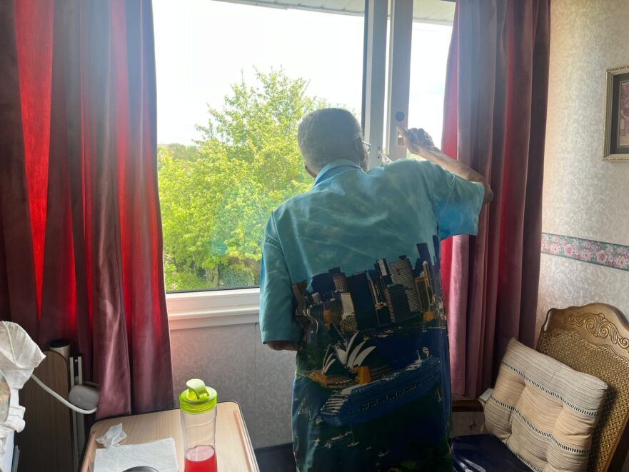 7DEC2C4A-E043-4DB0-8A65-5046ACE695D5