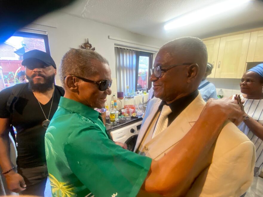 e7306325-d29b-41ae-9a73-beab60a066cc